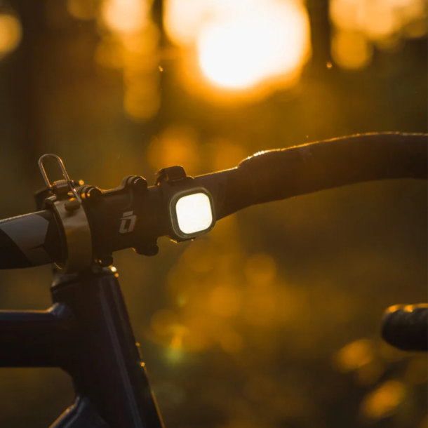 Knog Blinder 50 Lumens Mini Bike Light - Front, Square Pattern Knog Blinder Mini Bike Light Twinpack Set - Square Pattern