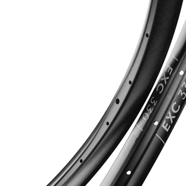 Alternative view of DT Swiss EXC 330 Carbon MTB Rim | 30mm Internal | 28h