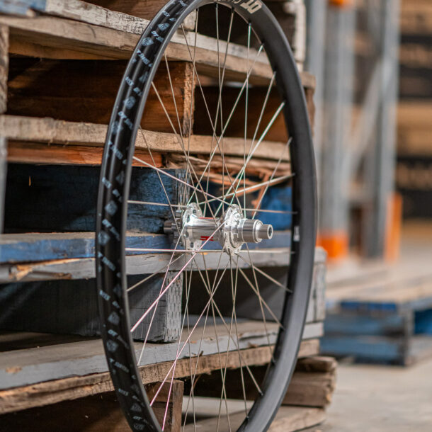 DTW242 2 DT Swiss EXC 1200 Classic Carbon Enduro Wheels | 29" | 3DEC Limited Edition