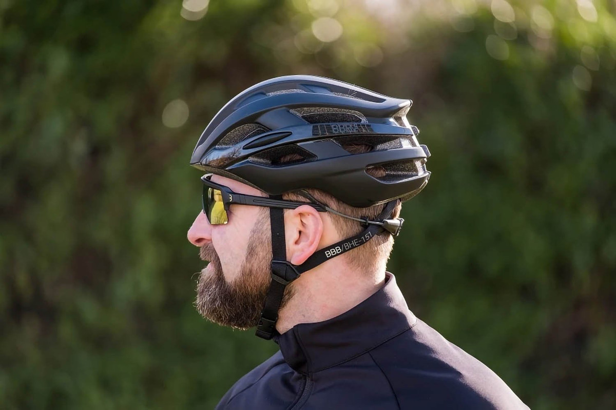 BBB Hawk Road Bike Helmet - Black BBB Hawk Road Bike Helmet - Black