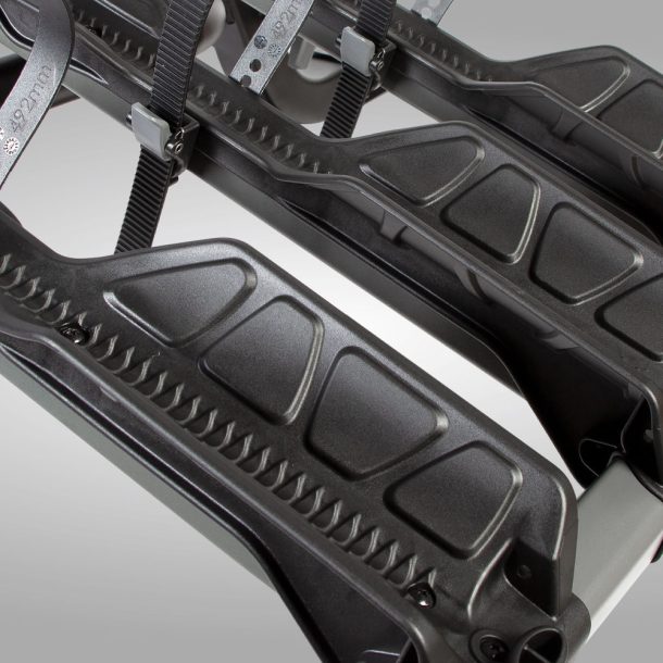 Buzzrack E-Hornet 3H For 3 Bike Hitch Mount Rack (BC-20586-3AF) E-HORNET-H3-FEATURE-22000x1000-1